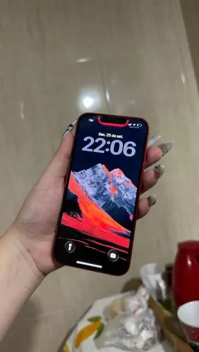 Iphone 13 red 128gb