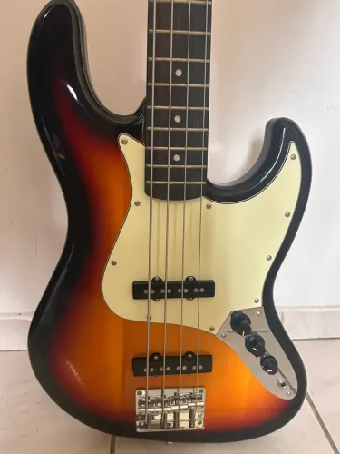 ? Contrabaixo Tagima TW-73 (Jazz Bass) - Sunburst - NOVO!