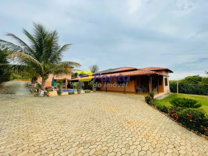 Casa de condomínio térrea para venda com 232 metros quadrados com 5 quartos