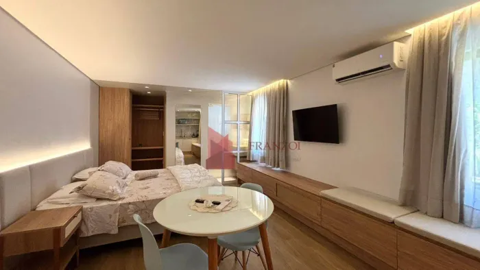 LOCAÇÃO: Loft completamente mobiliado e equipado na Beira Rio do bairro Fazenda, em Itajaí