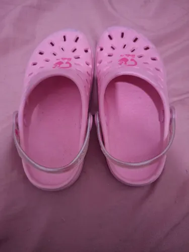 Crocs feminino tamanho 25