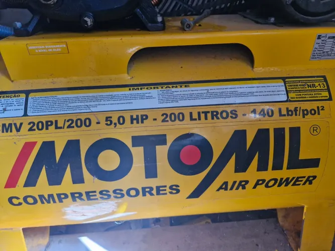Compressor motomil de 200litros 140 libras motor trifásico 5hp