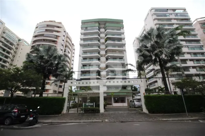 Vendo apartamento Condomínio Villas da Barra - Ed.Costa Allegra