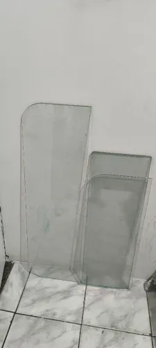 Prateleira de vidro
