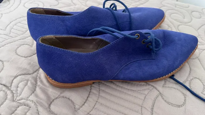 Sapato estilo Oxford Avida novo 