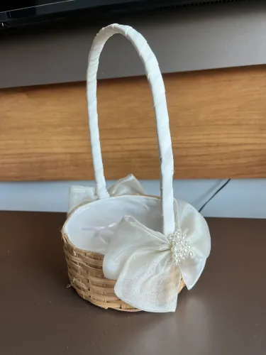 Kit Casamento: Cestinha de Flores e 2 Plaquinhas