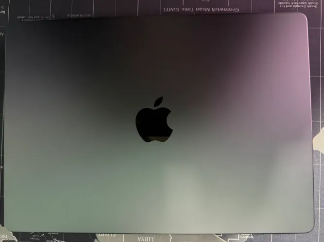 MacBook Pro M5 16GB - 1TB SSD