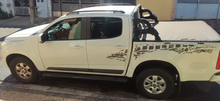 Chevrolet S10 Pick-up LT 2.5 Flex 4X2 CD 2015