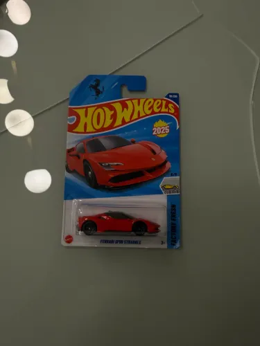 FERRARI SF90 HOTWHEELS