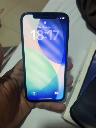 iPhone 12