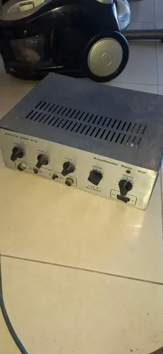 Amplificador delta DBR 313