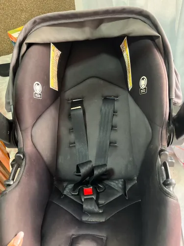 Bebê conforto/ cadeirinha com base para veículo