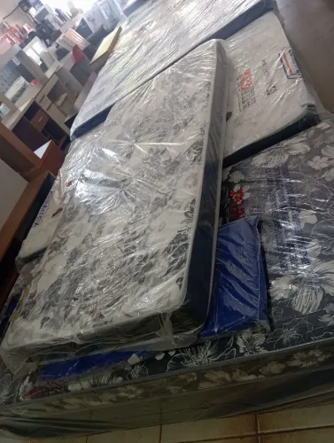 Colchão solteiro d33 novo