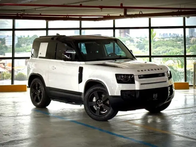 Land Rover Defender 90 D300 HSE Diesel Aut.( Hibr.) 2023