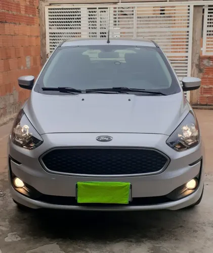 Vendo Ford Ka 1.0 completo ano 20/20