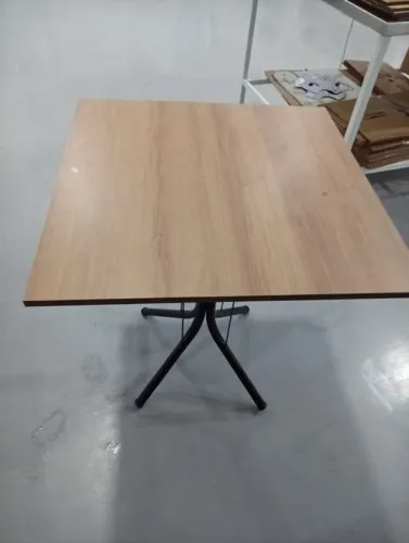 Mesa cozinha com 4 cadeiras linda