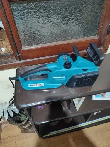 Motoserra Makita Elétrica