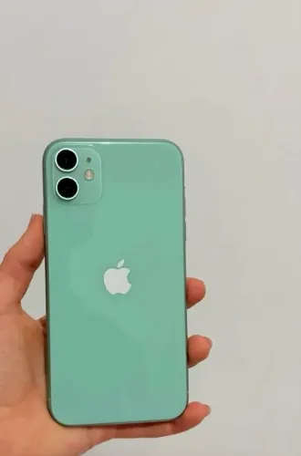 iPhone 11