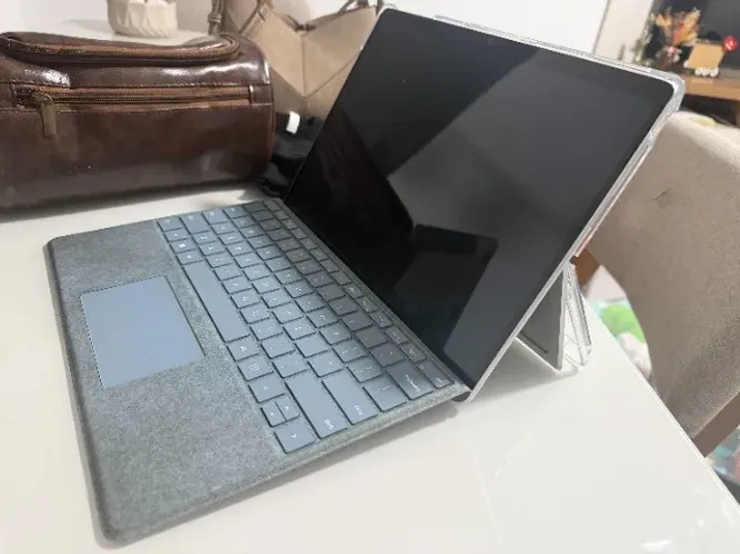 Microsoft Surface Pro 11 | Snapdragon X Elite | 16GB RAM | SSD 1TB | Teclado + Slim Pen Or