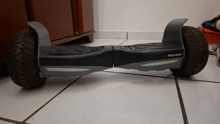 8,5 Polegadas Cross Off Road Hoverboard Skate Elétrico