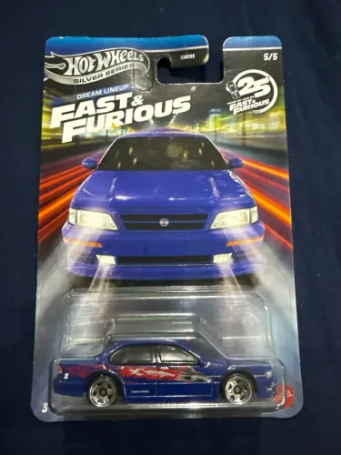 Hot Wheels Velozes e Furiosos Nissan Máxima 1999