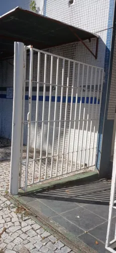 Grade de ferro 