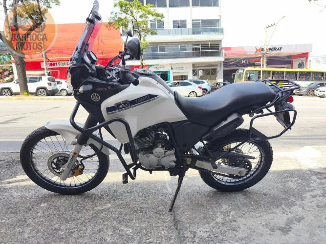 XTZ 250 TENERE *ACESSORIOS * BRANCA 2013/2013