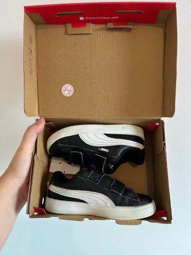 Tênis Puma infantil - tamanho 24