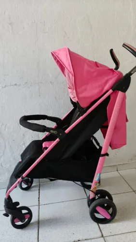 carrinho de bebê
