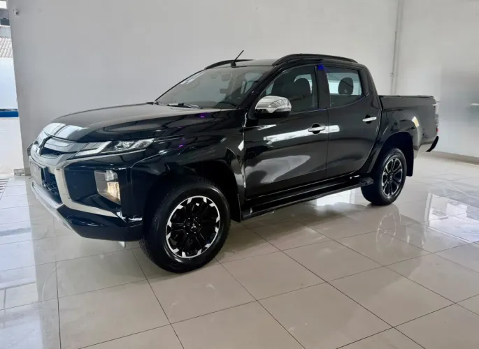 Mitsubishi L200 Triton Sport HPE 2.4 CD Diesel Aut. 2024
