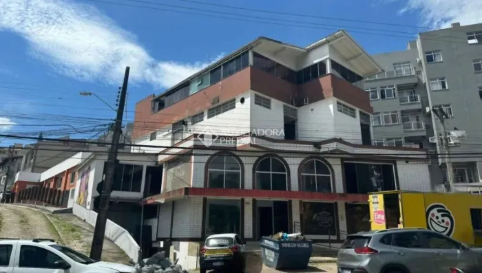 Auxiliadora Predial aluga Loja comercial com 208m² privativos, localizado no bairro Carvoe