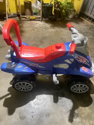Carrinho Cale dita passeio