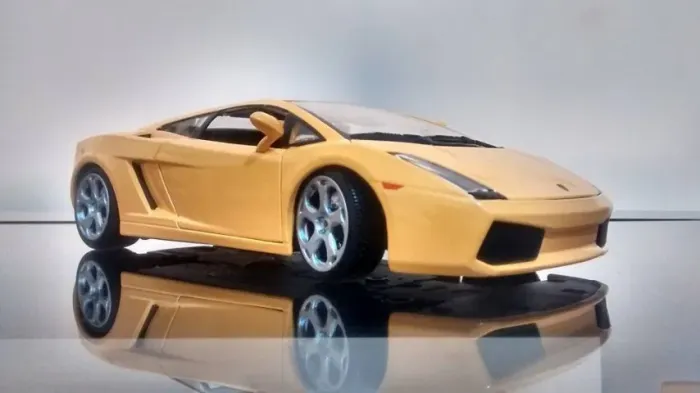 Miniatura Lamborghini Maisto 1/18