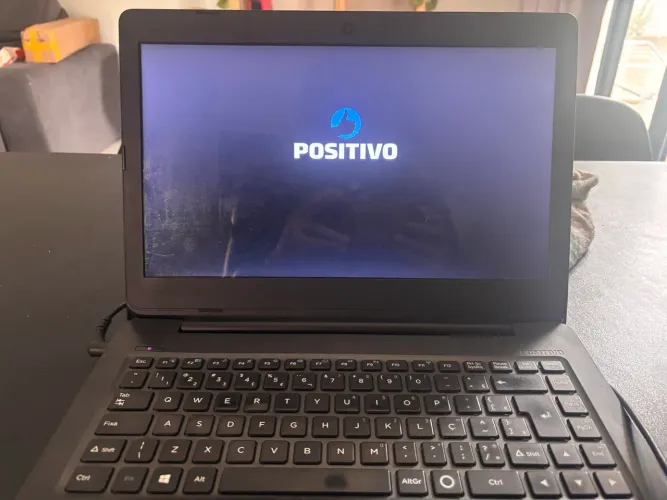 Notebook Positivo Master N140i | Intel Core i3 | Funcionando Perfeitamente