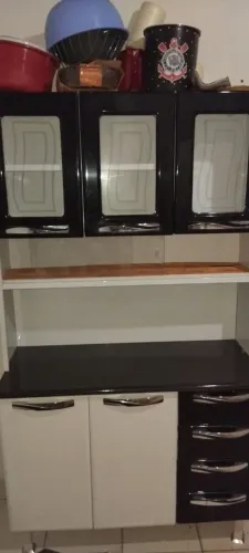 VENDO ARMÁRIO ITATIAIA USADO CONSERVADO NÃO FAÇO ENTREGA