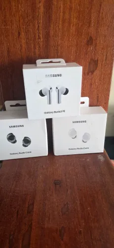 Galaxy buds core e fe lacrado.novo na caixa nota fiscal 