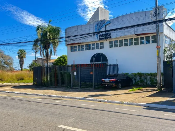 Predio Comercial - Sobrado SAnta Genoveva