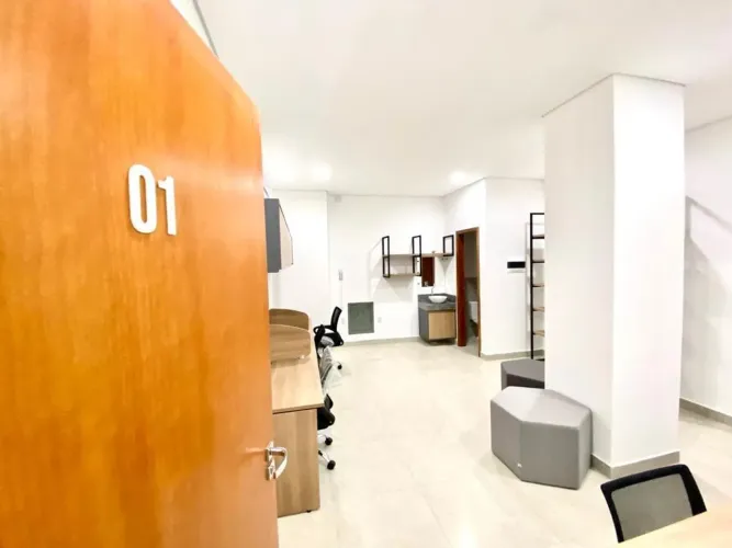 Sala comercial mobiliada para alugar - Centro Sul