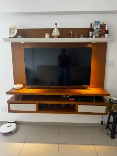 Painel de TV Sob Medida - Estrutura Robusta