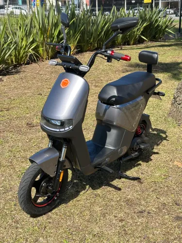 SCOOTER ELÉTRICA FOSTON X13 EX - 90 DIAS DE GARANTIA E PARCELAMOS ATÉ 36x