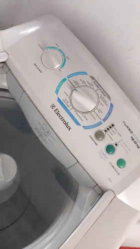 Máquina 12k para tirar peças