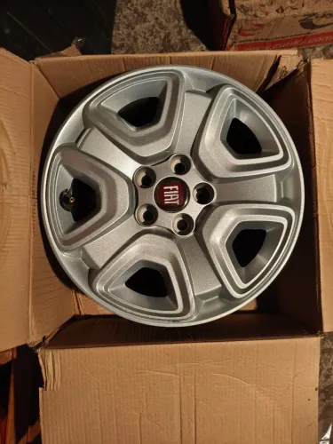 Calotas Originais Fiat Toro Freedom 2017 - Aro 16
