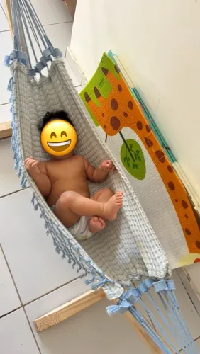 Rede infantil com suporte