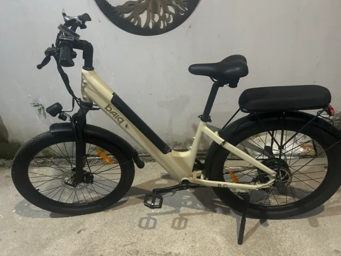 Bicicleta elétrica Baiq BC acabou de sair da loja