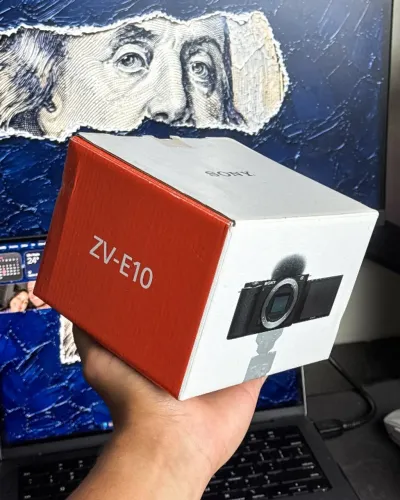 Sony ZV-E10