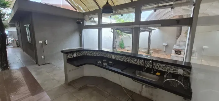 Ponto Comercial e Residência prox Av Pres Vargas