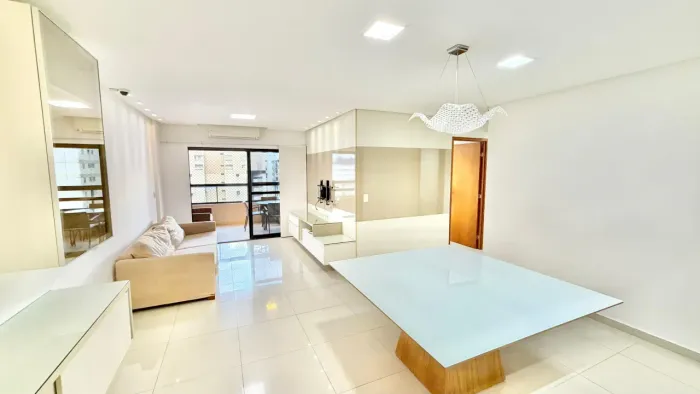 Apartamento à venda no EDF CLASSIC, PONTA VERDE, Maceió, AL