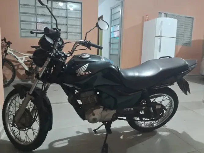 VENDO CG 150 EM OTIMO ESTADO!