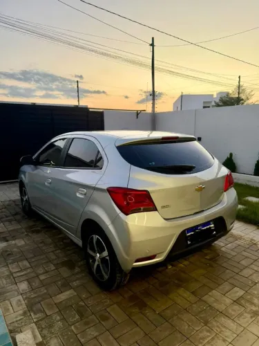 Chevrolet Onix Hatch LTZ 1.4 8V Flex Aut. 4P 2019