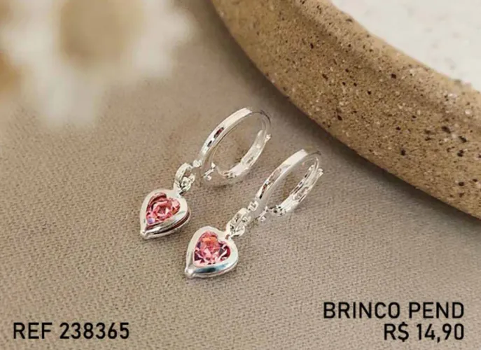 Brinco Argolinha Folheado Prata Coração Rosa